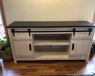 Modern Farmhouse Unbranded Wooden Dining Sideboard