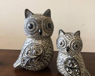 Pair of Owls Table Decor