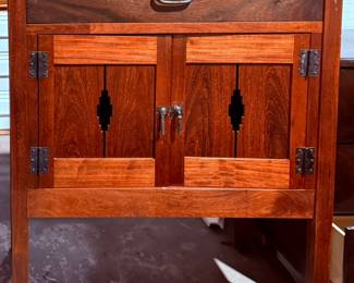 Northern Exposure Midsize cabinet