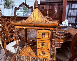 Island style Decorations, Accessories and Furniture
