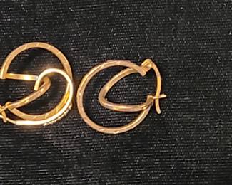 Unique 3 dimensional 14K 