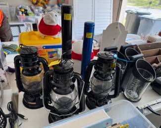 Lanterns and Flashlights