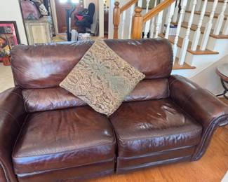 Gallery Furniture Leather 2 cushion recliner couch