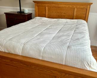 Queen size bed