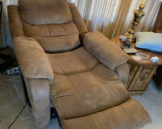 #32	lift microfiber chair with reclining	 $125.00