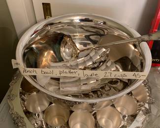 #190	punch bowl Laddle 27 cups and platter 	 $45.00