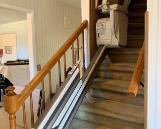 #4	Intertek model 600 Stair lift works straight 163 inch long YOU MOVE 	 $45.00