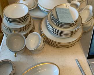 #162	H&C sel Bavaria China 47 pieces 	 $90.00