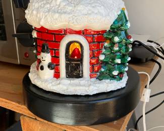 #70	dome house lighted Santa house 10tx9 w	 $25.00