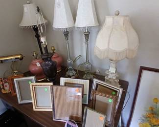 Vintage Lamps & Antique Picture Frames