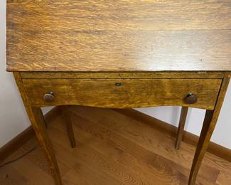 Pretty ladies drop front writing desk.
