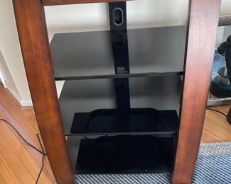 Clean stereo cabinet
