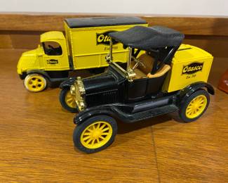 Collectible coin banks