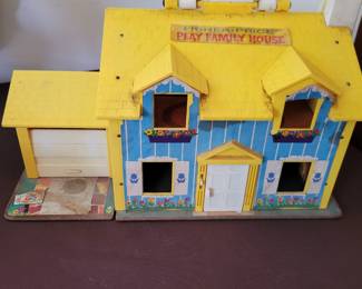 Fisher-Price Play Family House