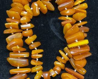 Vintage Chunky Amber Beaded Necklace
