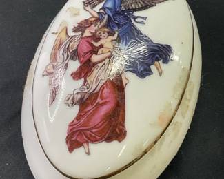 REUTTER Angel Motif Porcelain Trinket Box, Lidded
