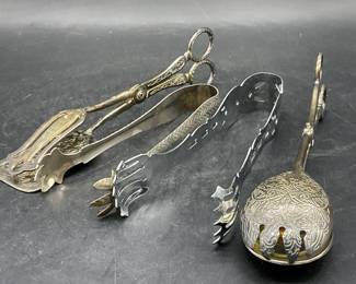 4 Vintage Silver Plated Salad Tongs / Ice Tongs
