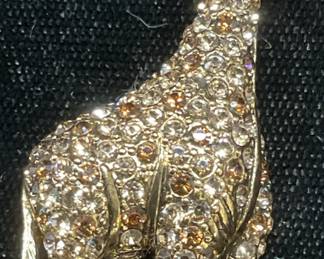 Gold Tone Crystal Giraffe Brooch
