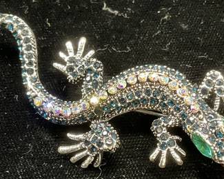 Silver Tone Crystal Lizard Brooch
