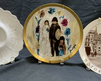 Lot 3 Assorted Porc Plate GUSTAVBERG & More
