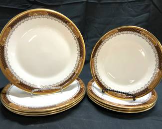 ROYAL DOULTON VERONA Set 8 Vtg Porc Plates ENGLAND
