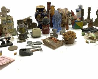 Vintage Doll House Decor & Accessories
