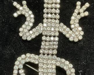 Articulated Crystal Lizard Brooch Shoulder Pin
