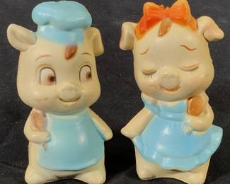 Two Pig Chefs Salt & Pepper Shakers
