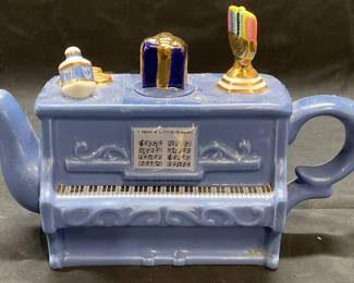 2001 Stan Goldberg Judaica Ceramic Teapot

