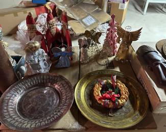 Christmas Decor, Plates