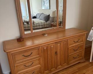 Dresser w/ Mirror