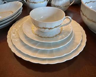 Bernardaud Limoges China - Musset Pattern