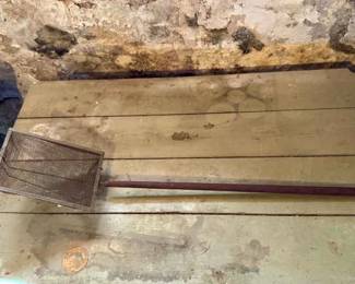 Antique Wire Mesh Popcorn Popper
