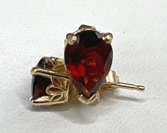 Sparkling Red 14KT Gold Earrings
