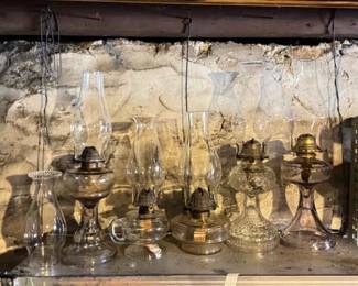 (5) Vintage Oil Lamps
