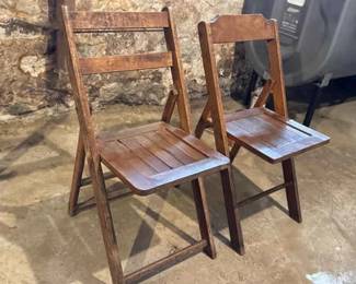 (2) Vintage Wood Folding Chairs
