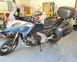 2024 Honda Motor cycle- 600 miles