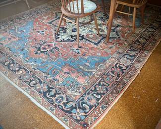 Antique Heriz oriental 7.5' x 10' rug 