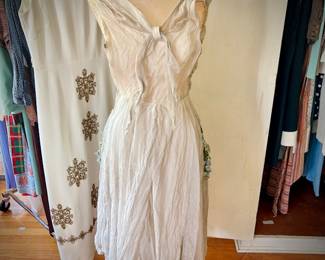 Vintage formal with matching headpiece