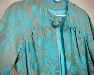Vintage jade brocade duster with bracelet sleeves