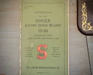 Vintage 1950s Singer 15-90 sewing machine and table