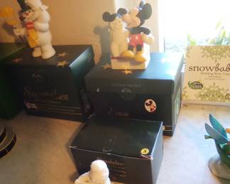 Department 56 Mickey Mouse / Disney Snowbabies