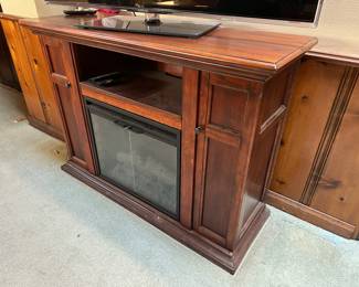 $95. Electric Fireplace.
48”x34”x18”.