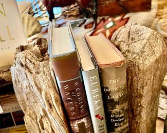 POST WEATHERED WOOD BOOK ENDS.