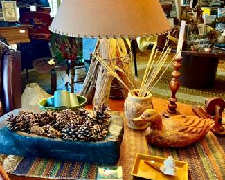 DUCK DECOY.  FUN POST AND BARBED WIRE LAMP.