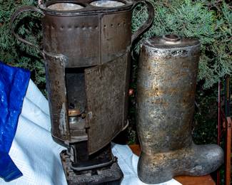 UNUSUAL METALWARE
