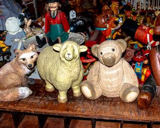 WOOD ANIMALS