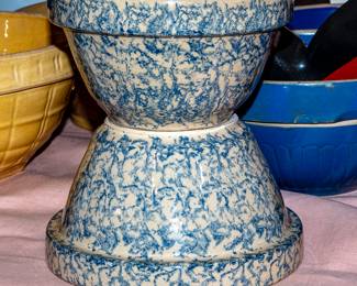VINTAGE SPONGE WARE
