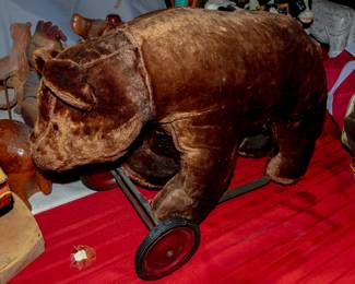 VINTAGE BEAR ON WHEELS