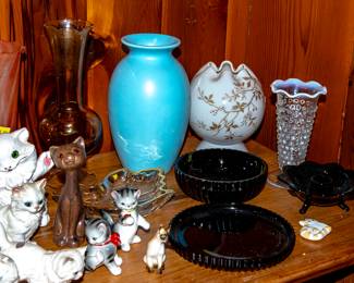 VINTAGE CERAMICS / GLASS